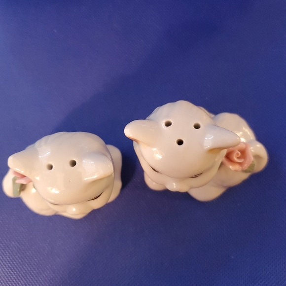 Vintage Ceramic Kitten Salt & Pepper Shake… - Picture 4 of 5